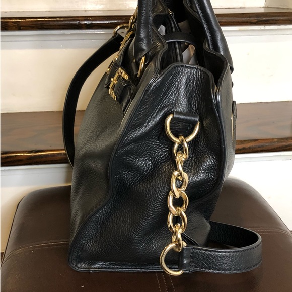 MICHAEL KORS Tumbled Black Leather Crossbody Satchel Gold Hardware - Picture 3 of 14